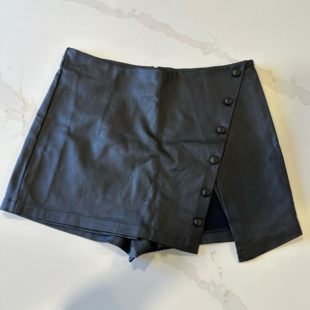 Fashion Nova Leather Skort - Picture 4 of 6